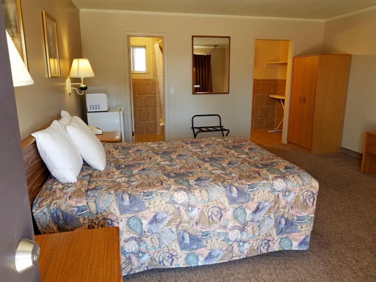 Aquarius Inn Bicknell Exteriér fotografie